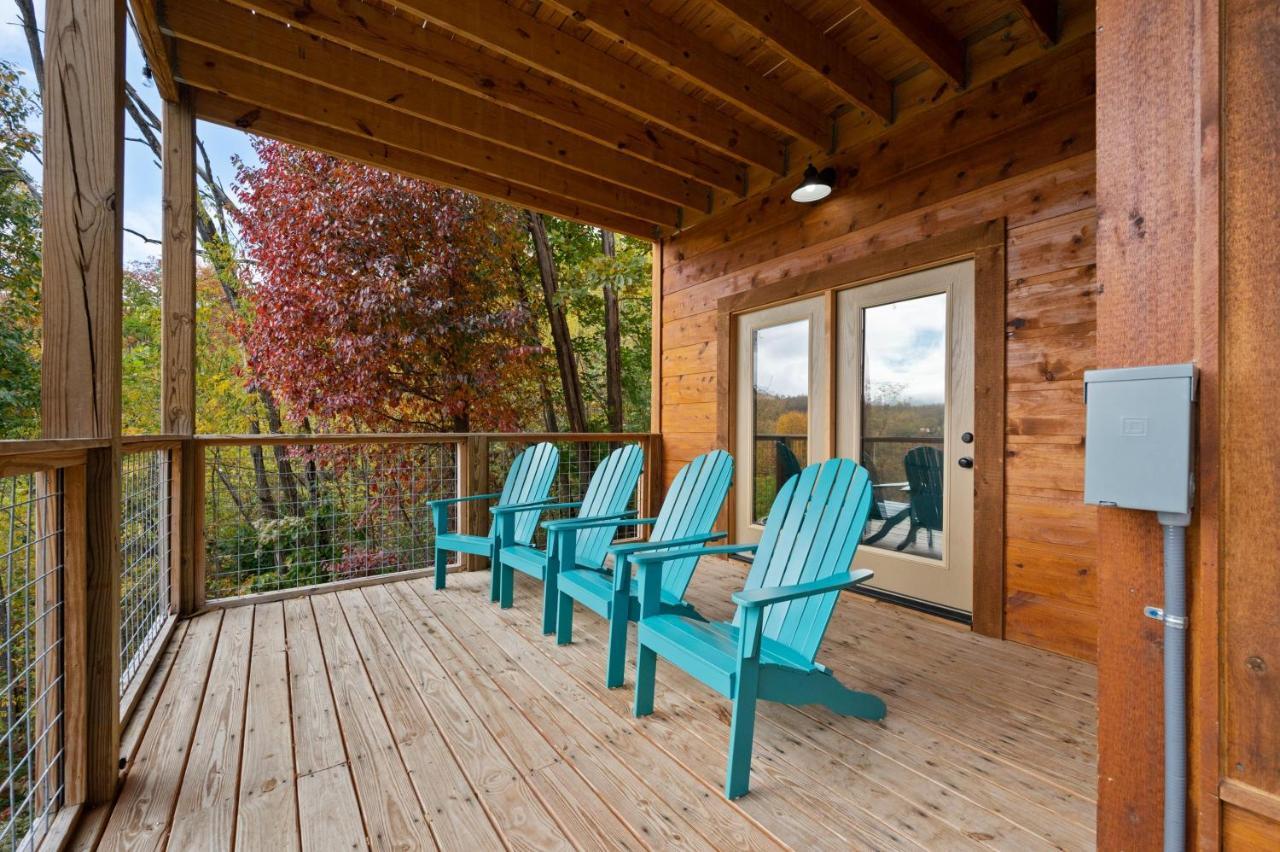 The Overlook - '21 Cabin - Gorgeous Unobstructed Views - Fire Pit Table - Gamerm - Hottub - Xbox - Lots Of Bears Gatlinburg Exterior foto