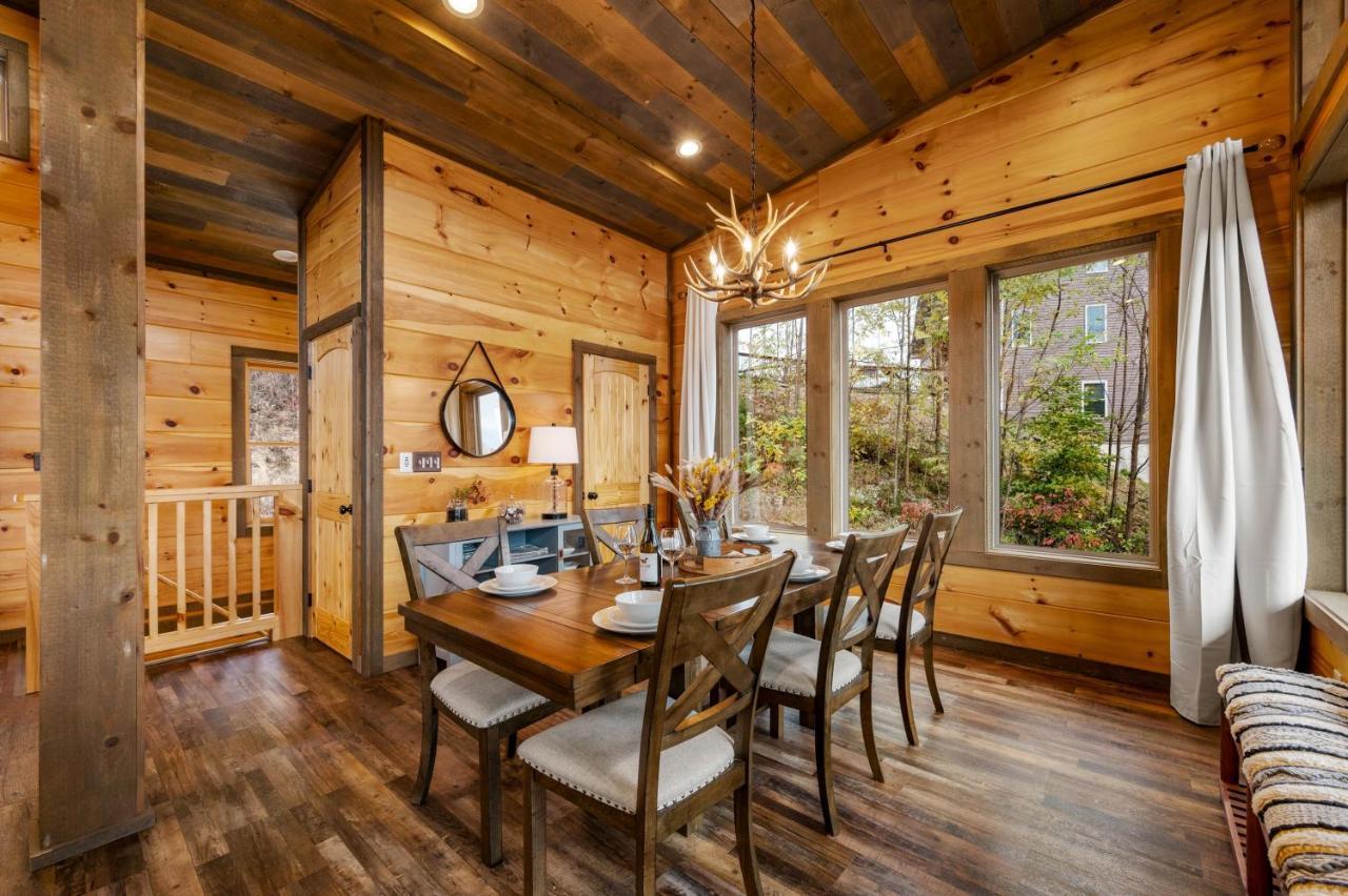 The Overlook - '21 Cabin - Gorgeous Unobstructed Views - Fire Pit Table - Gamerm - Hottub - Xbox - Lots Of Bears Gatlinburg Exterior foto